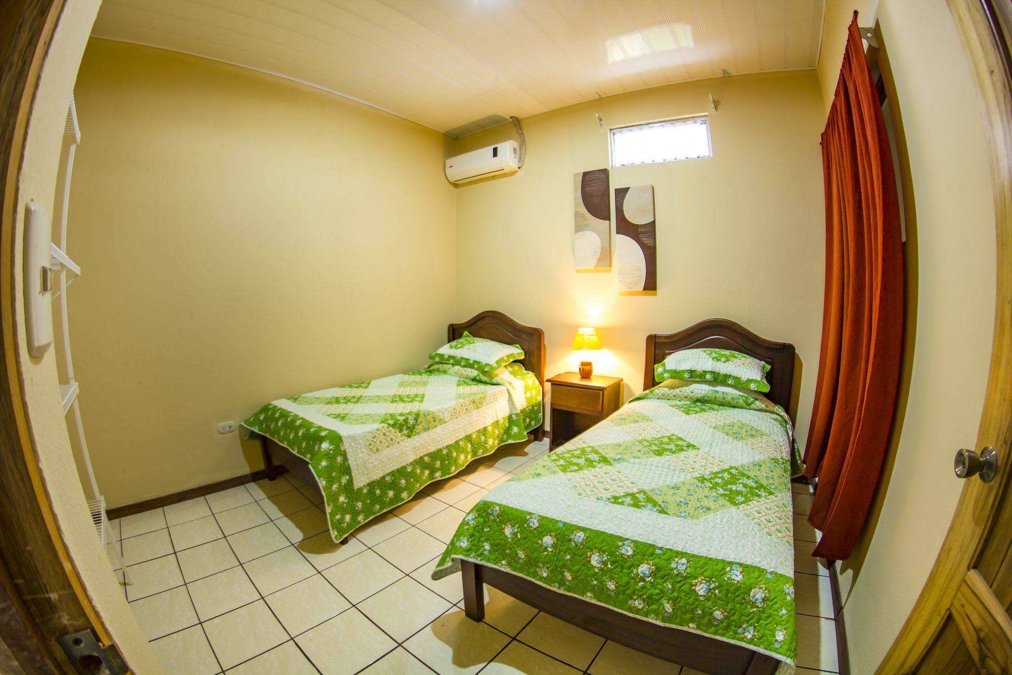 Apartamentos Valle Del Volcan La Fortuna Exteriör bild